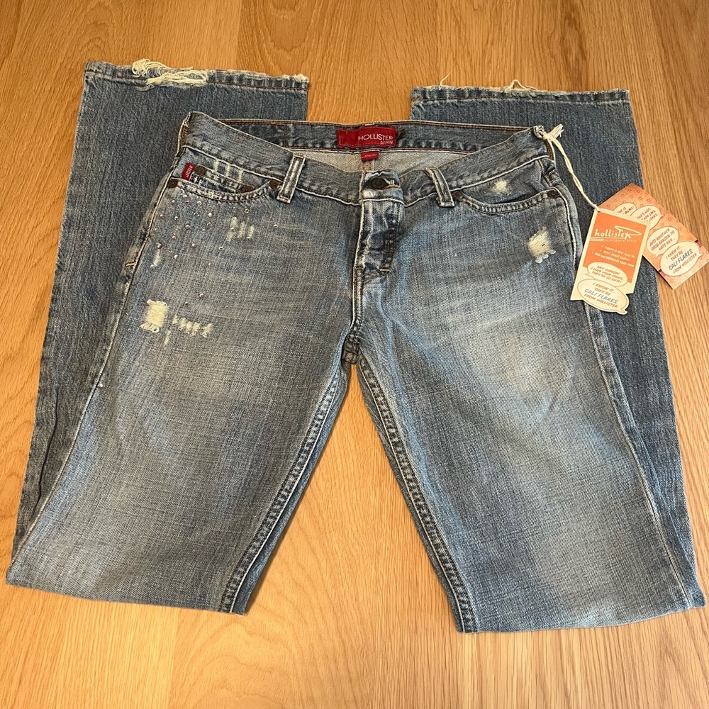 Y2K NWT Hollister Blue Cali Flares Betty’s Jeans Distressed & Jeweled 5